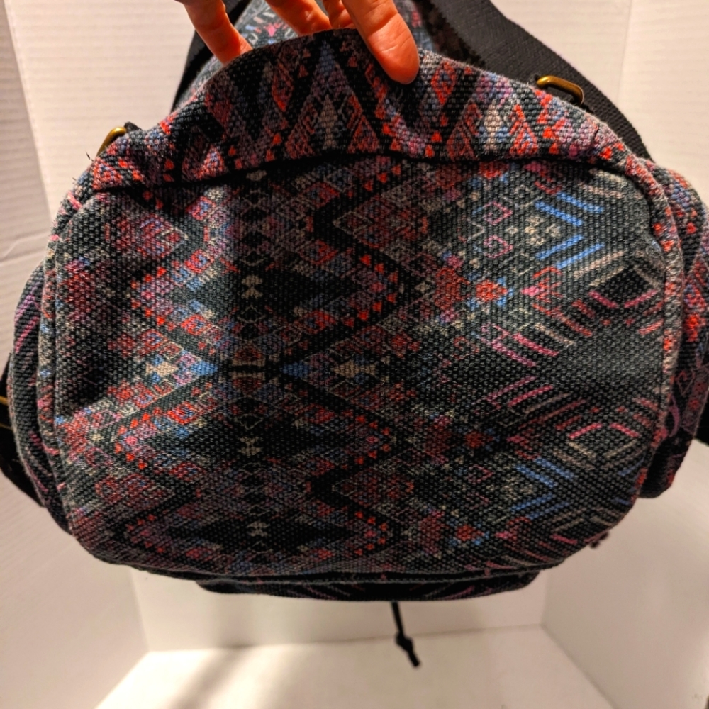 Mossimo Backpack - image 4